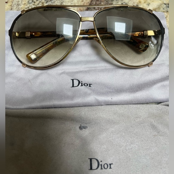Dior gold and tortoise aviators - Picture 1 of 6